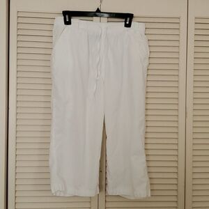 C.B. Casual Women's capris pants